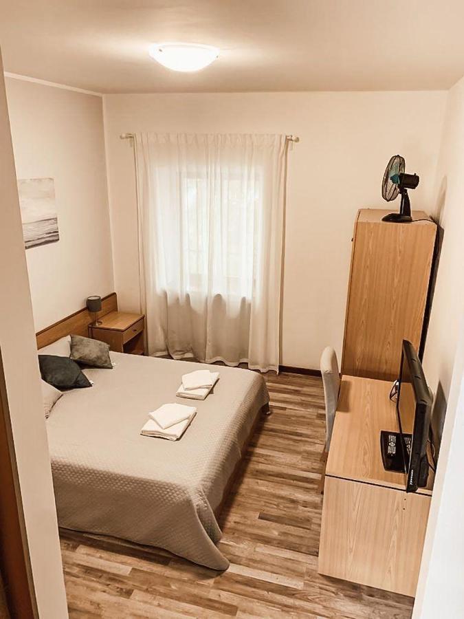 All'Antica Stazione Hotel Múggia Eksteriør billede